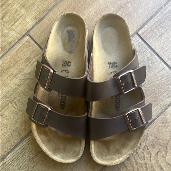 Birkenstock brown men sandals Sz 42 - Picture 1 of 5